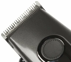 Купить Машинка для стрижки CENTEK CT-2109, серебристый / Народный дискаунтер ЦЕНАЛОМ