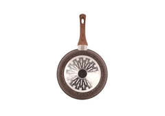 Купить Сковорода Kukmara Granit Ultra Induction Red, 24 см / Народный дискаунтер ЦЕНАЛОМ