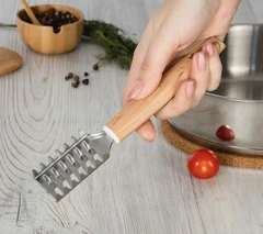 Купить Рыбочистка Astell KITCHENTOOL, 6 см / Народный дискаунтер ЦЕНАЛОМ