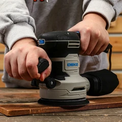 Купить Эксцентриковая шлифовальная машина DEKO DKG550 063-4264 / Народный дискаунтер ЦЕНАЛОМ