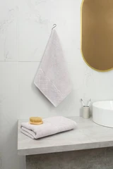 Купить Полотенце Fine Line Жемчужная коллекция светло-лиловый 70х140 см, махра / Народный дискаунтер ЦЕНАЛОМ