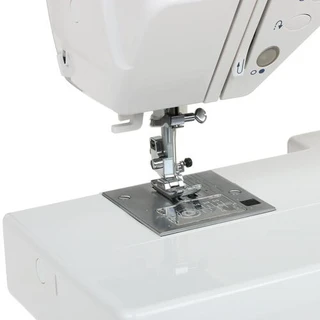 Швейная машина Merrylock 8350 