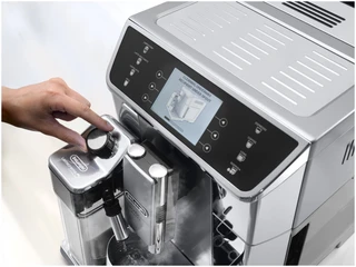 Кофемашина De’Longhi ECAM650.55.MS 
