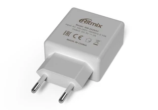 Сетевое зарядное устройство Ritmix RM-2025AC белый 