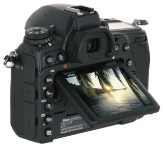 Зеркальный фотоаппарат Nikon D780 BODY 