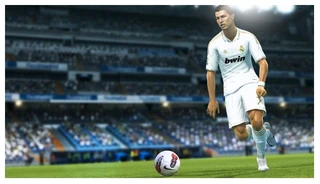 Игра для Sony PSP Pro Evolution Soccer 2013 (английские субтитры) 