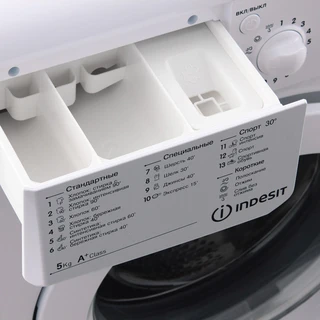 Стиральная машина Indesit IWSB 5105 
