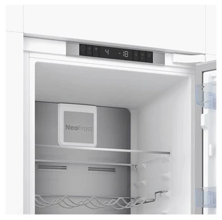 Встраиваемый холодильник Beko BCNA306E2S 