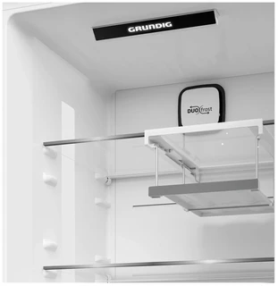 Холодильник Grundig GKPN66830FW 