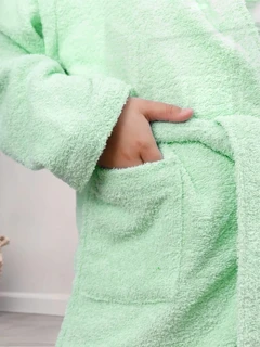 Халат махровый детский Ментол, размер: 34, с капюшоном 