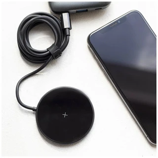 Беспроводное зарядное устройство OLMIO MagCharge Black 