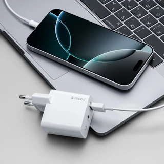Сетевое зарядное устройство Deppa 11426, белый 