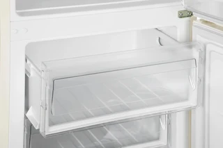 Холодильник Indesit ITR 5180 E 