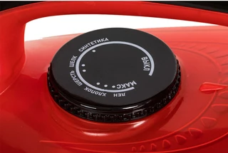 Утюг SUPRA IS-2421, красный/черный 