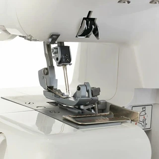 Оверлок CHAYKA 649 