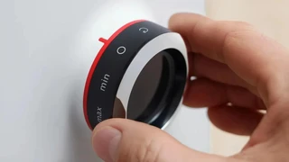 Мясорубка Bosch MFWS609W, белый/черный 