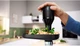 Мясорубка Bosch MFWS420W, белый/черный вид 7